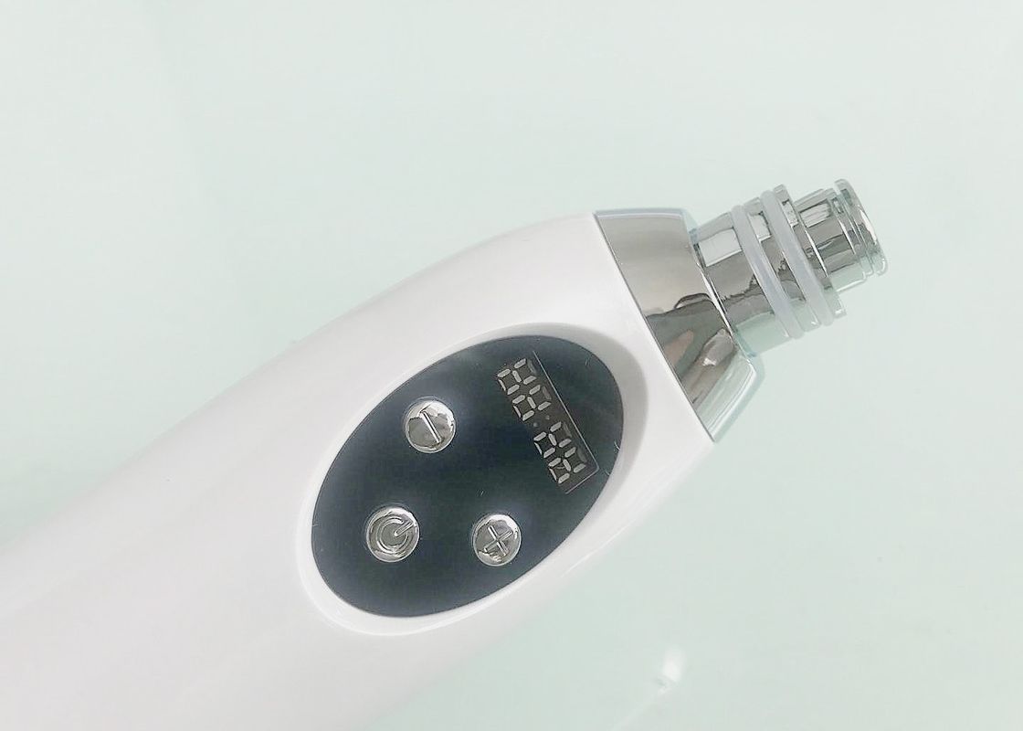5V Charging Voltage Blackhead Remover Machine Skin Tightening Vacuum Pore Cleaner