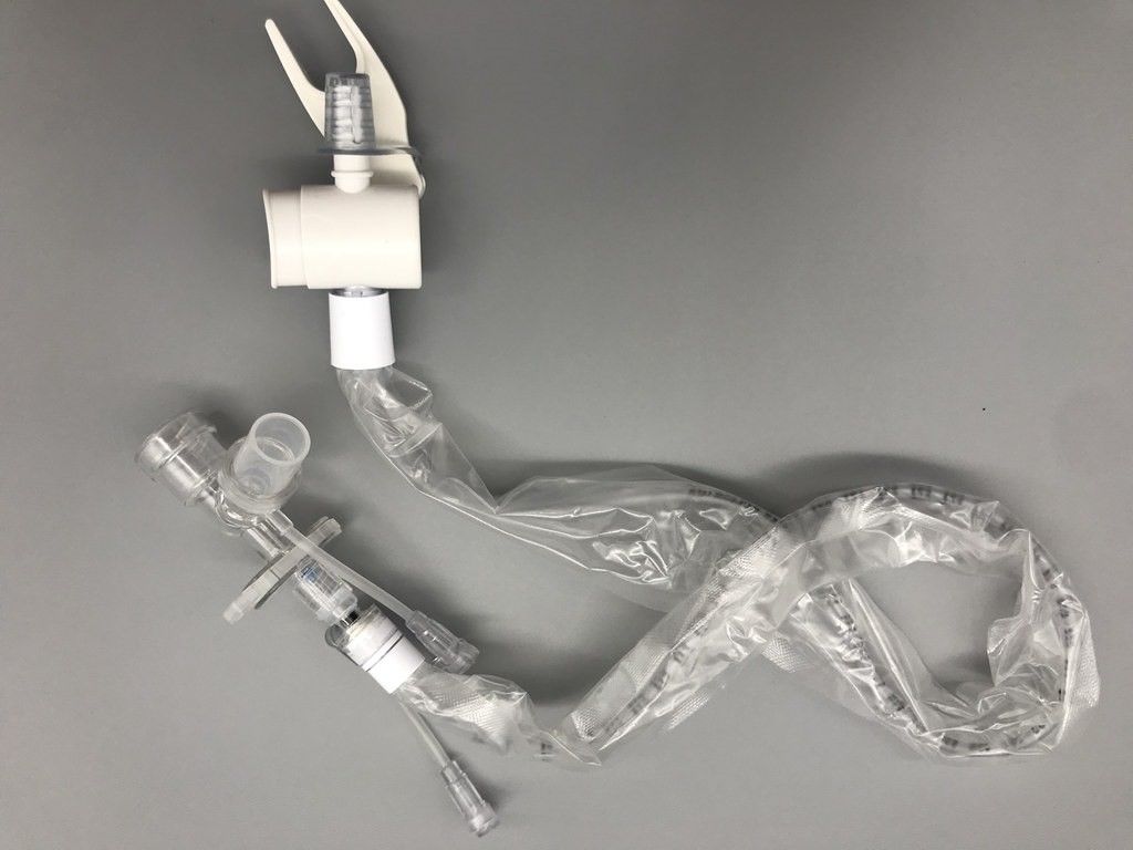 Hospital Surgical 3.33mm PVC Closed Suction Catheter System